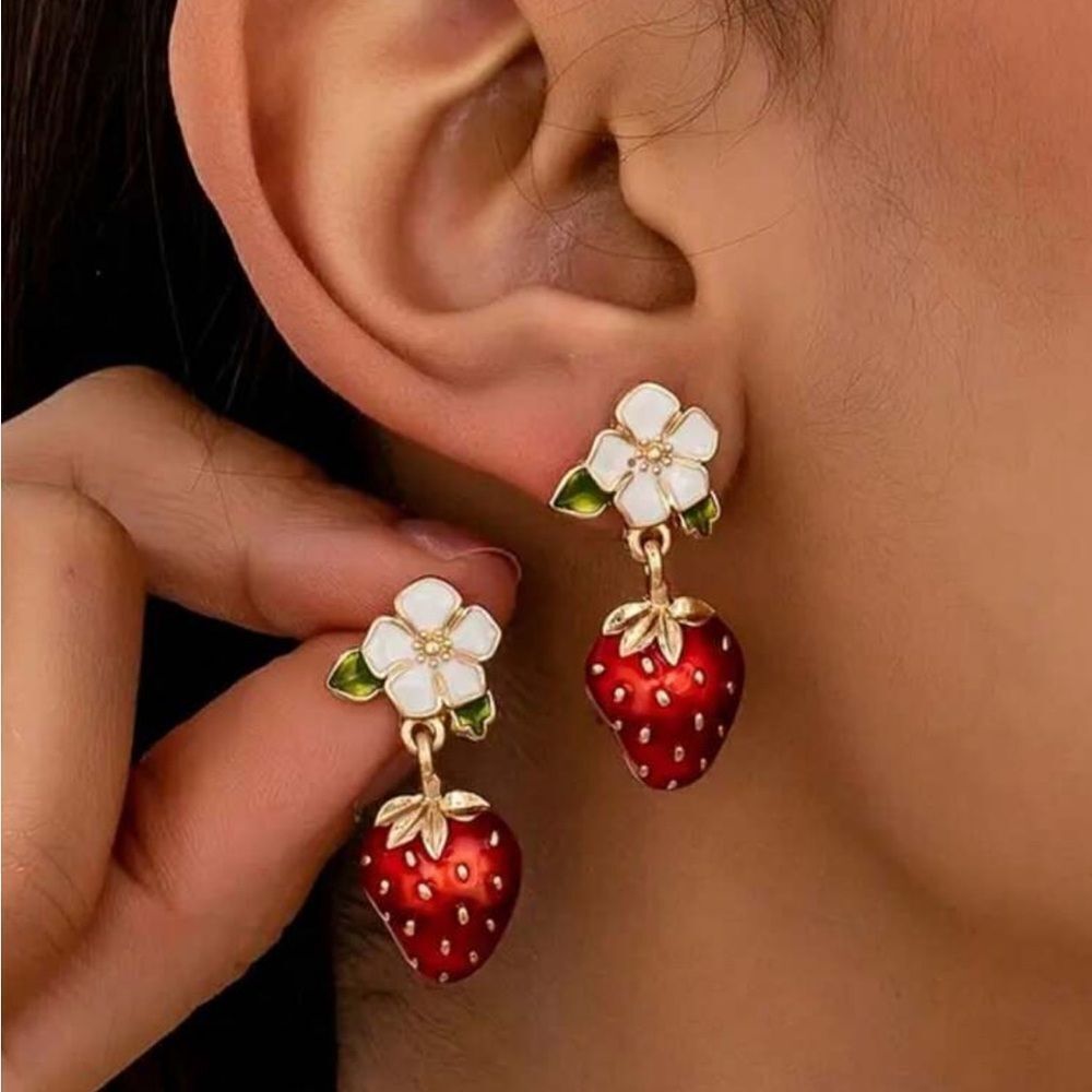 Strawberry and Flower Earrings A1345